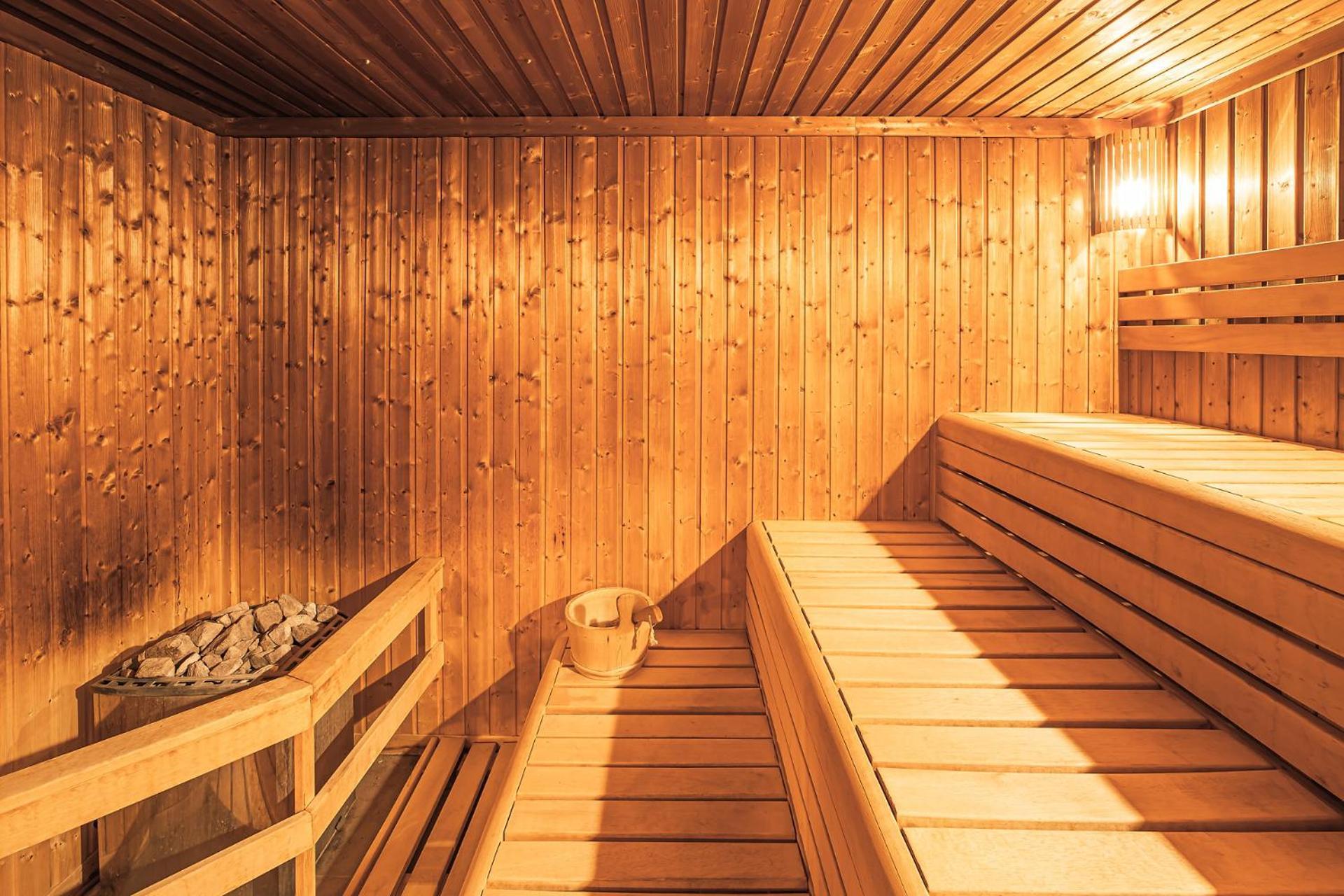 Komlo Hotel Gyula Dış mekan fotoğraf