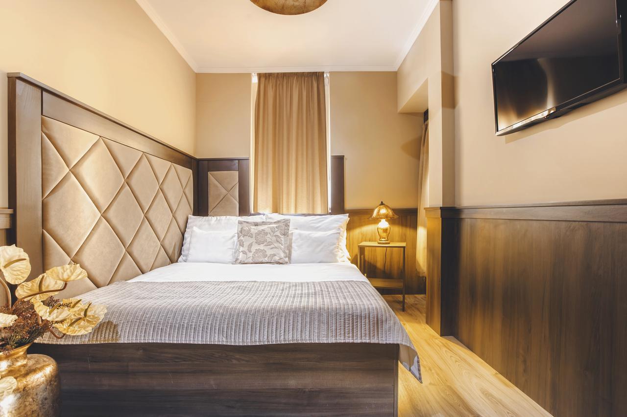Komlo Hotel Gyula Dış mekan fotoğraf