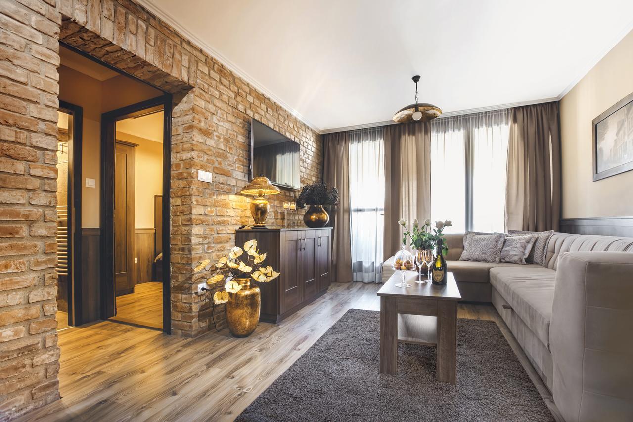 Komlo Hotel Gyula Dış mekan fotoğraf